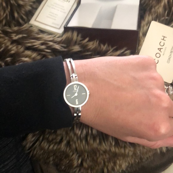 COACH watch - Picture 2 of 5